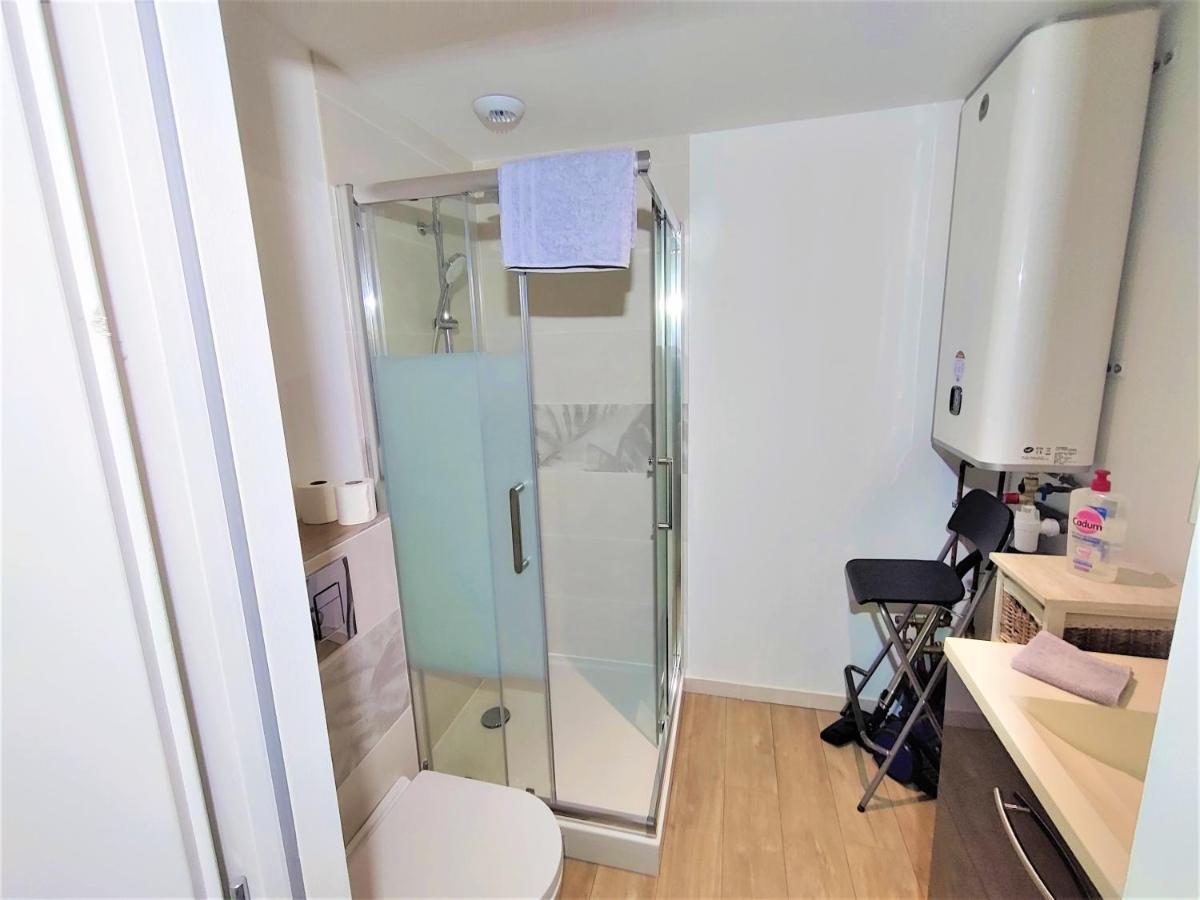 Appartement T2 Mésange Hyper centre d'Ernée Esterno foto